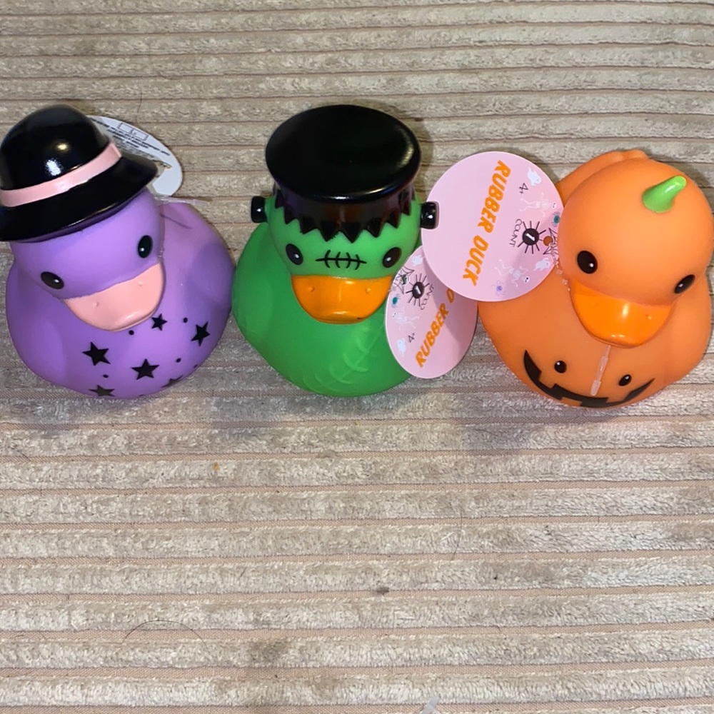 Target Halloween 2023 ducks